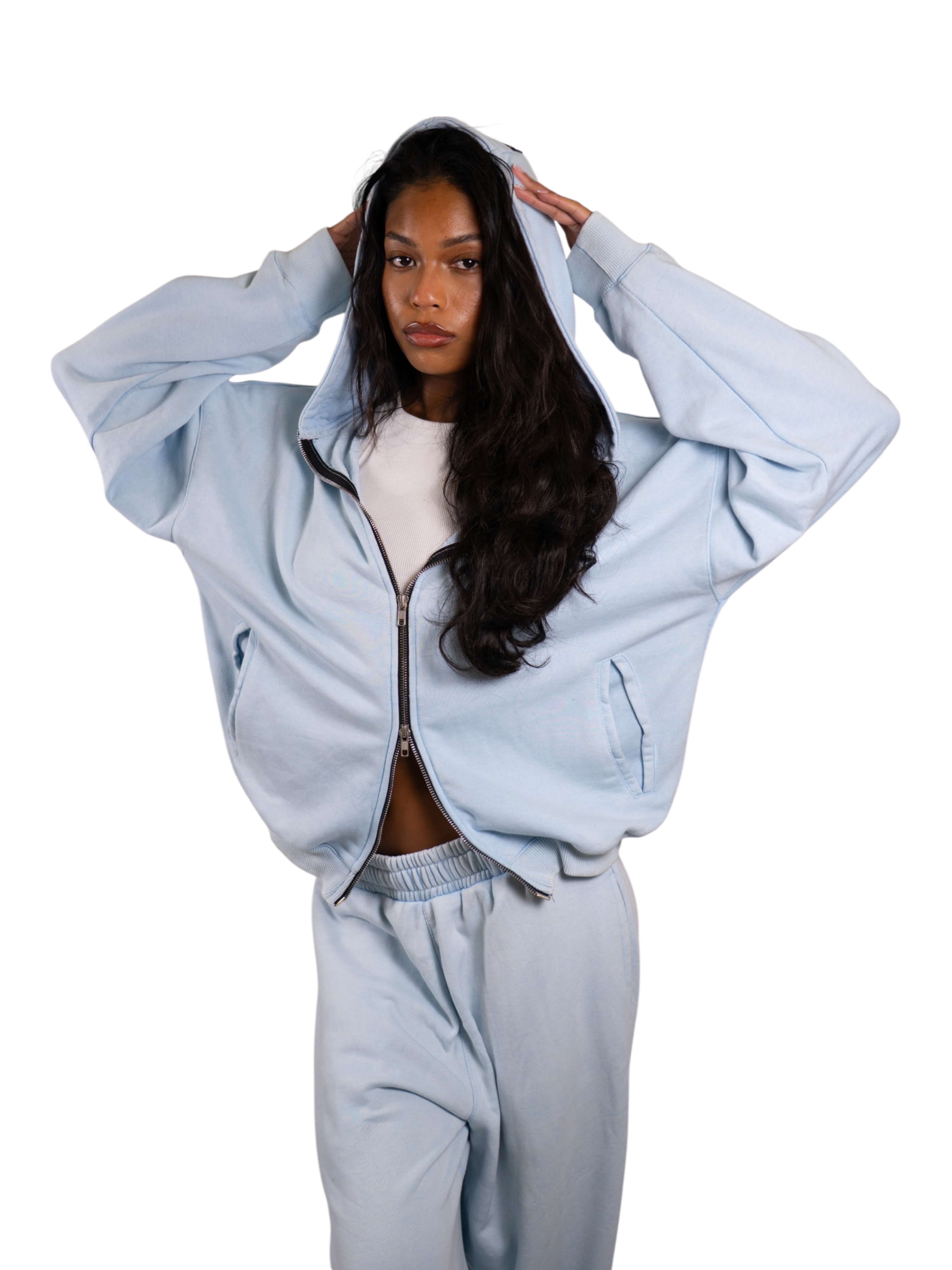 ESSENTIAL ZIP-UP