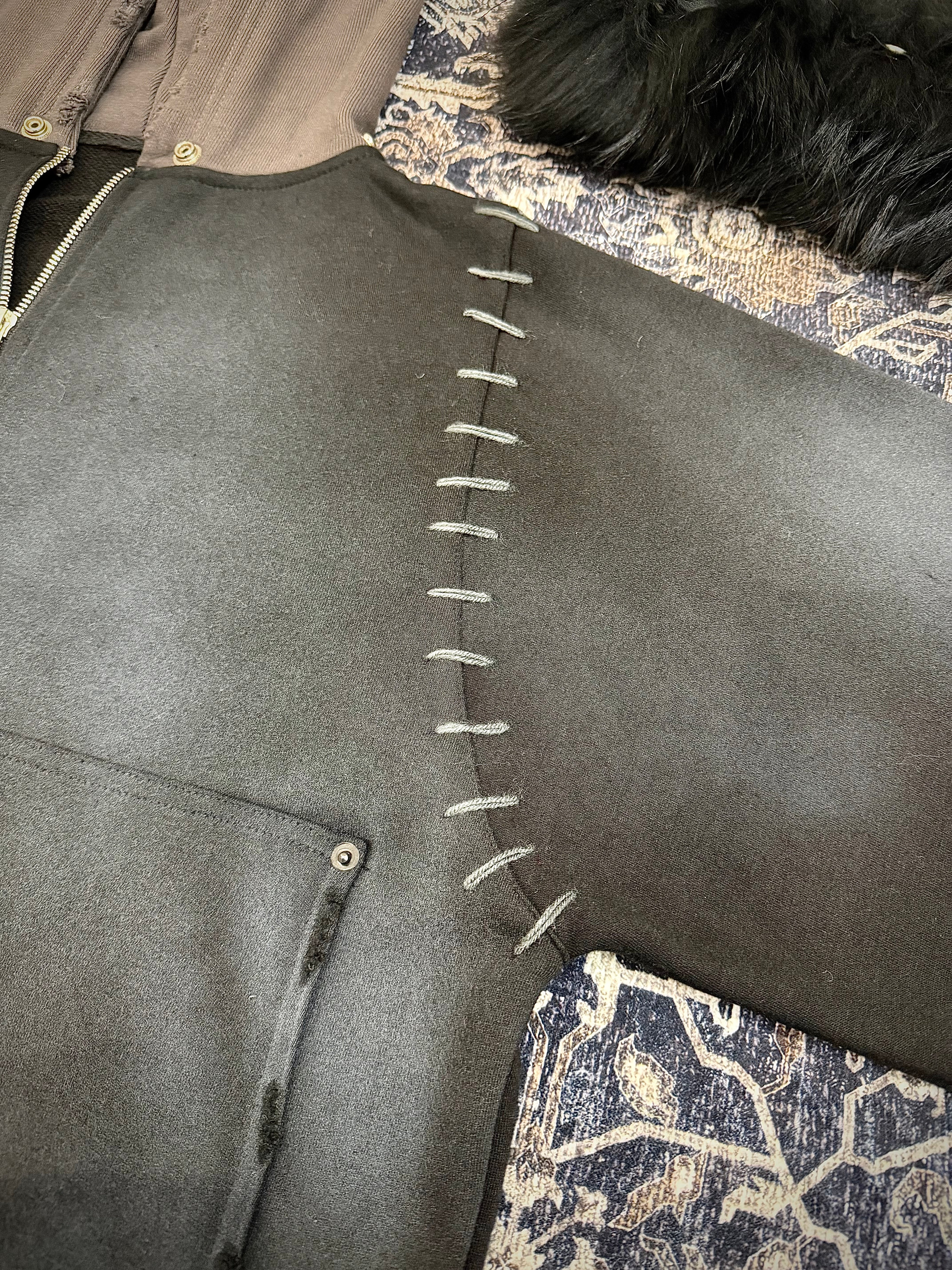 RYUK ZIP-UP